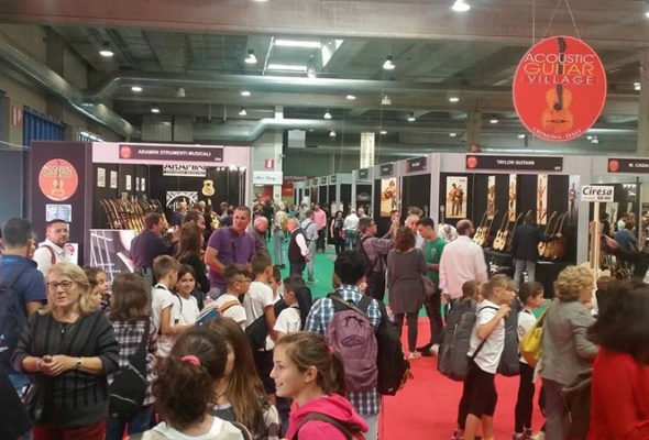 Acoustic Guitar Village 2017 in Cremona and visit to NAMM Show!