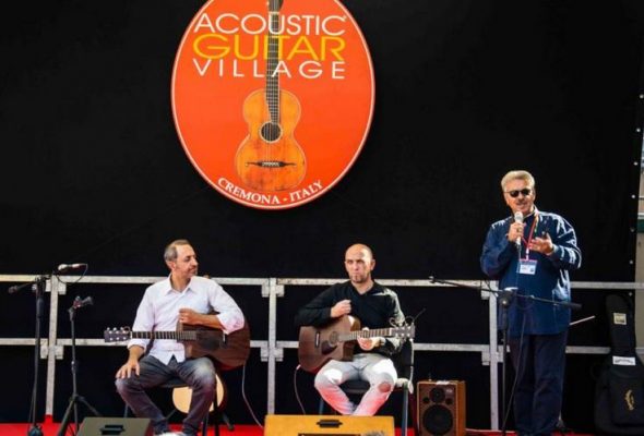 Grandi masterclass ed eventi dal vivo: Alessio Ambrosi spiega le novità del prossimo Acoustic Guitar Village